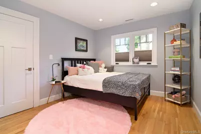 27 Hawthorne Way, Hartsdale, NY 10530 - Photo 13