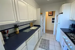 269-10 Grand Central Pkwy, Floral Park, NY 11005 - Photo 11