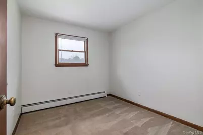 18 Brandywine Drive, Mastic, NY 11950 - Photo 15