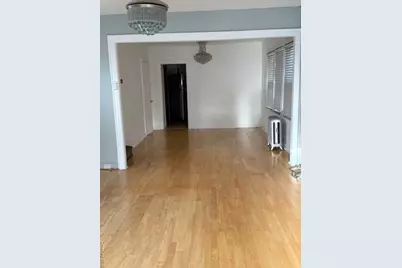 10427 124th Street, Richmond Hill, NY 11419 - Photo 3