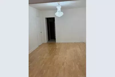 10427 124th Street, Richmond Hill, NY 11419 - Photo 7