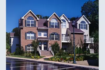 11 Pinnacle Drive #11, Port Jefferson, NY 11777 - Photo 1