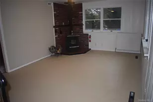 53 Magnolia Dr, Mastic Beach, NY 11951 - Photo 19