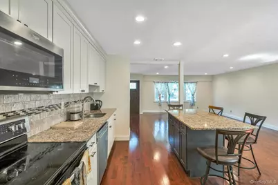 64 Ridgedale Avenue, Farmingville, NY 11738 - Photo 7