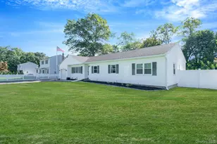 64 Ridgedale Ave, Farmingville, NY 11738 - Photo 3