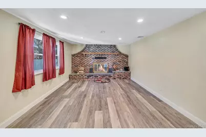 64 Ridgedale Avenue, Farmingville, NY 11738 - Photo 13