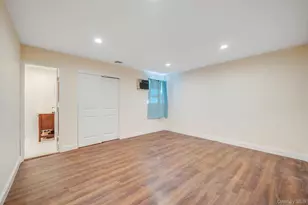 64 Ridgedale Ave, Farmingville, NY 11738 - Photo 19