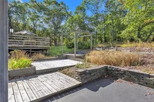 10 Nicole Ct, Manorville, NY 11949 - Photo 21