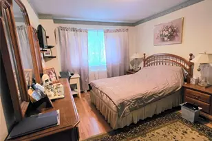 2867 Zulette Ave, Bronx, NY 10461 - Photo 7