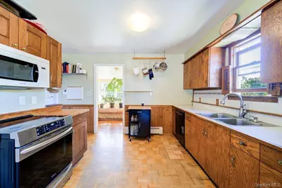 295 E Main Street, Beacon, NY 12508 - Photo 9