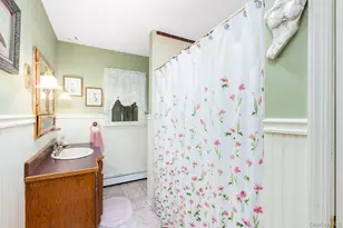 46 Waring Rd, Newburgh, NY 12550 - Photo 17