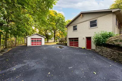 46 Waring Road, Newburgh, NY 12550 - Photo 3