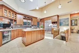 101 Harold Rd, Woodmere, NY 11598 - Photo 17