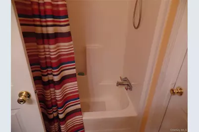 87 Vero, Poughkeepsie, NY 12603 - Photo 21