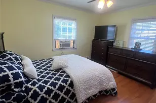 44 Frank St, Valley Stream, NY 11580 - Photo 5