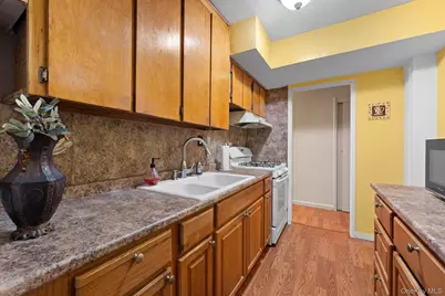 88-25 155 Avenue #2B, Howard Beach, NY 11414 - Photo 13