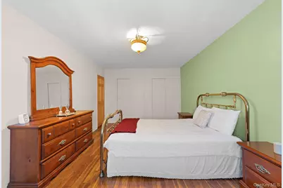 88-25 155 Avenue #2B, Howard Beach, NY 11414 - Photo 17