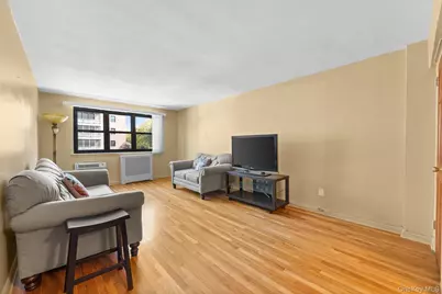 88-25 155 Avenue #2B, Howard Beach, NY 11414 - Photo 3