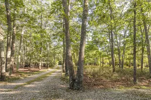 251 Town Ln, Amagansett, NY 11930 - Photo 23