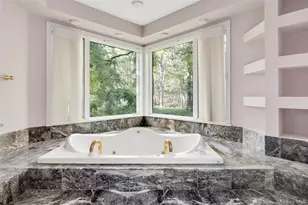 251 Town Ln, Amagansett, NY 11930 - Photo 17