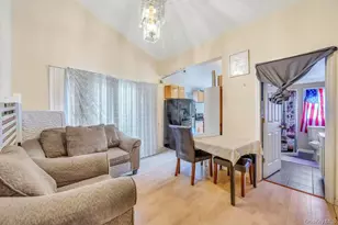 36 Farrington Ave, Bay Shore, NY 11706 - Photo 15