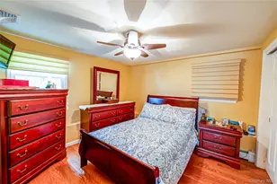 35 Roosevelt Ave, Malverne, NY 11565 - Photo 23