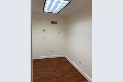 1120 Morris Park Avenue #3 B, Bronx, NY 10461 - Photo 7