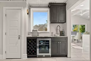 28 S Montgomery Ave, Bay Shore, NY 11706 - Photo 11