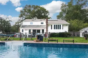 5 Canterbury Dr, Coram, NY 11727 - Photo 23