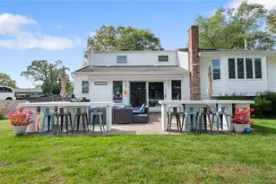 5 Canterbury Dr, Coram, NY 11727 - Photo 25