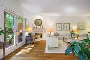 39 Club Pointe Dr, White Plains, NY 10605 - Photo 25