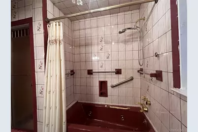 115-118 229 Street, Cambria Heights, NY 11411 - Photo 11