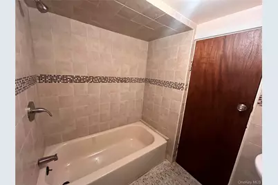 115-118 229 Street, Cambria Heights, NY 11411 - Photo 9
