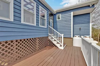 17 Bellport Road, Mastic Beach, NY 11951 - Photo 21