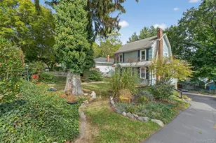 310 Carpenter Ave, Newburgh, NY 12550 - Photo 3