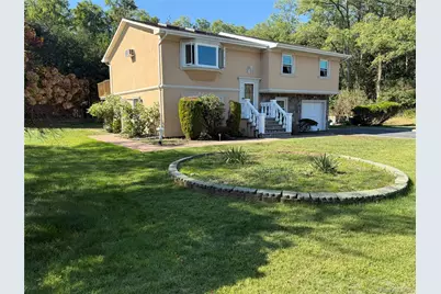 236 Woodhull Avenue, Port Jefferson Station, NY 11776 - Photo 5