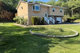 236 Woodhull Ave, Port Jefferson Station, NY 11776 - Photo 5