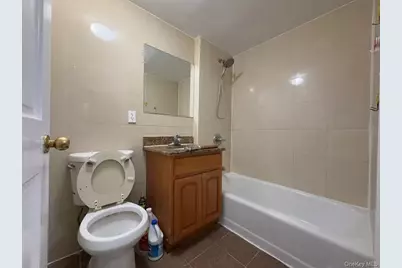 141-05 Cherry Avenue #3C, Flushing, NY 11355 - Photo 13