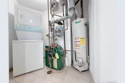 141-05 Cherry Avenue #3C, Flushing, NY 11355 - Photo 11