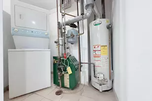 141-05 Cherry Ave, Flushing, NY 11355 - Photo 11