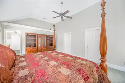 83 Village Line Road, Babylon, NY 11702 - Photo 17