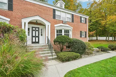 13 Lenox Court #910, Suffern, NY 10901 - Photo 3