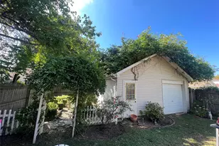 204 Howell St, Bellmore, NY 11710 - Photo 13