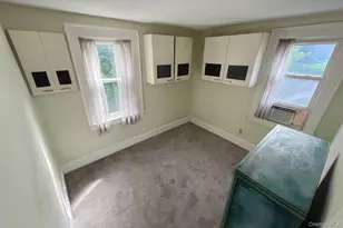 204 Howell St, Bellmore, NY 11710 - Photo 7