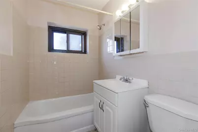 87-15 204th Street #B57, Hollis, NY 11423 - Photo 17