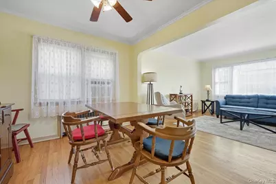 215 New Hyde Park Road, New Hyde Park, NY 11040 - Photo 9