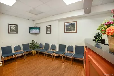 108-50 62nd Drive #LA, Forest Hills, NY 11375 - Photo 5