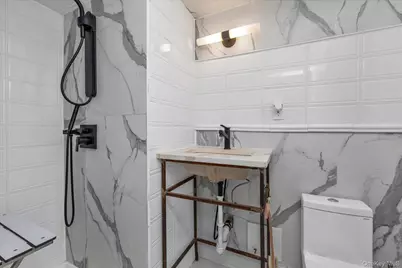 124 Smith Street #3G, Freeport, NY 11520 - Photo 11