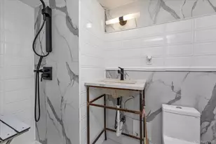 124 Smith St, Freeport, NY 11520 - Photo 11