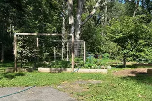 32 Greentree Dr N, Hyde Park, NY 12538 - Photo 33